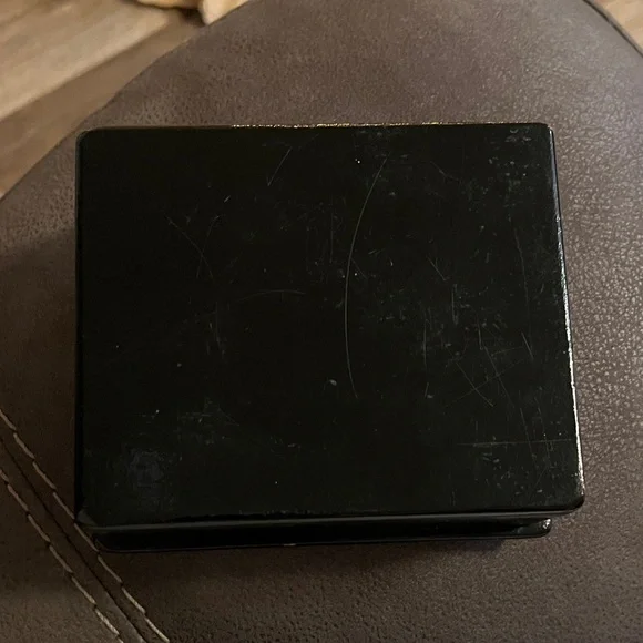 Hand-Painted Russian Lacquer Box | Folk Art Trinket Box | Soviet Era - Picture 3 of 4